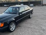Mercedes-Benz E 230 1992 годаүшін800 000 тг. в Балхаш – фото 2