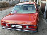 Mercedes-Benz E 250 1983 года за 3 000 000 тг. в Костанай – фото 2