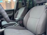 Toyota RAV4 2005 годаfor5 500 000 тг. в Астана – фото 4