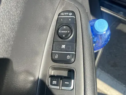 Kia K5 2017 года за 8 100 000 тг. в Алматы – фото 14