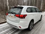 Mitsubishi Outlander 2023 годаfor10 970 000 тг. в Астана – фото 4