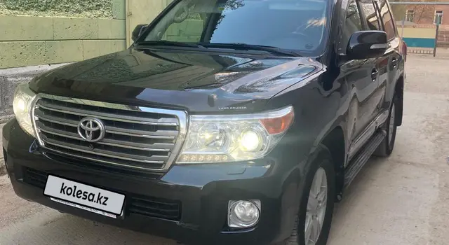 Toyota Land Cruiser, 2014