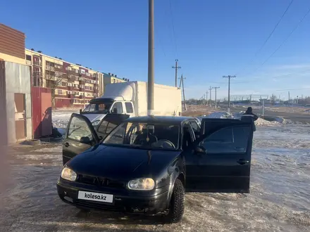 Volkswagen Golf 1997 года за 1 500 000 тг. в Актобе – фото 5
