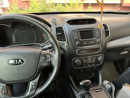 Kia Sorento 2013 года за 8 300 000 тг. в Караганда – фото 2