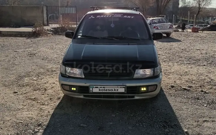 Mitsubishi Space Wagon 1997 годаfor1 800 000 тг. в Шымкент