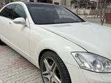 Mercedes-Benz S 350 2007 года за 6 500 000 тг. в Актау – фото 2