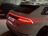 Audi Q8 2019 года за 35 000 000 тг. в Алматы – фото 3