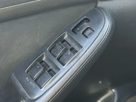 Toyota Avensis 2003 года за 3 300 000 тг. в Караганда – фото 10