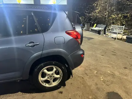 Toyota RAV4 2007 года за 6 600 000 тг. в Алматы – фото 4