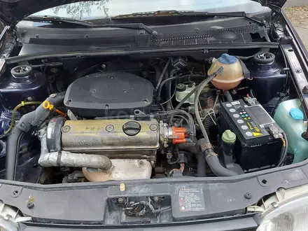 Volkswagen Golf 1996 года за 1 000 000 тг. в Костанай – фото 2