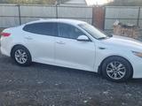 Kia Optima 2017 года за 8 500 000 тг. в Семей – фото 2