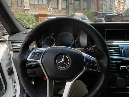 Mercedes-Benz E 200 2012 года за 8 500 000 тг. в Алматы – фото 15