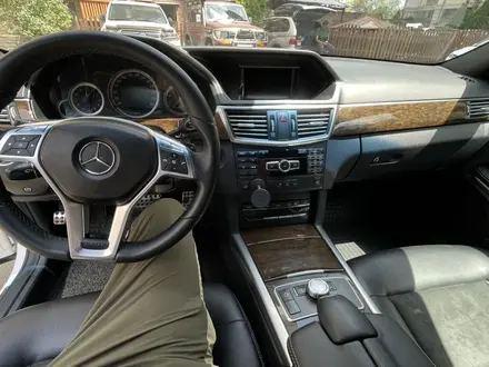 Mercedes-Benz E 200 2012 года за 8 500 000 тг. в Алматы – фото 16