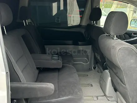 Toyota Alphard 2003 года за 8 000 000 тг. в Алматы – фото 20