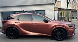 Lexus RX 500h 2023 годаүшін39 000 000 тг. в Алматы – фото 3