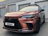 Lexus RX 500h 2023 года за 39 000 000 тг. в Алматы – фото 2