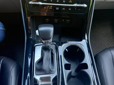 Kia Carnival 2023 года за 19 200 000 тг. в Алматы – фото 19