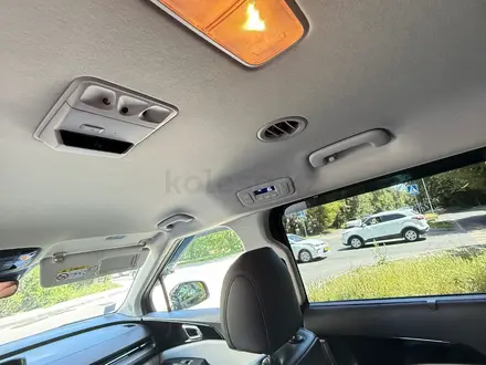 Kia Carnival 2023 года за 19 200 000 тг. в Алматы – фото 31