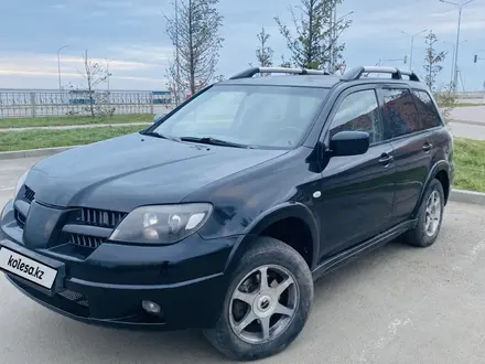 Mitsubishi Outlander 2005 года за 4 378 571 тг. в Кокшетау