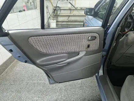 Mazda 626 2001 года за 2 500 000 тг. в Алматы – фото 13