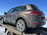 Volkswagen Touareg 2014 года за 1 950 000 тг. в Актобе