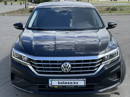 Volkswagen Passat 2020 года за 11 900 000 тг. в Уральск – фото 8