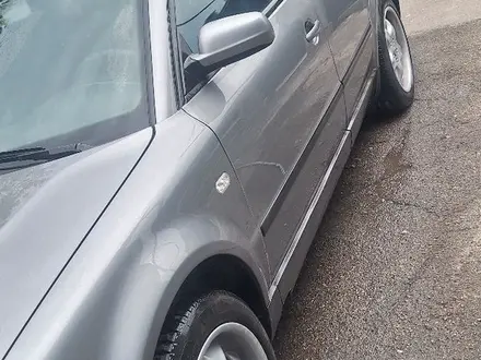 Volkswagen Passat 2003 года за 2 500 000 тг. в Алматы – фото 2