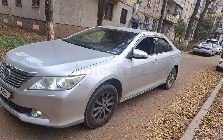 Toyota Camry 2012 годаfor8 500 000 тг. в Алматы