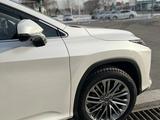 Lexus RX 350 2021 года за 37 300 000 тг. в Алматы – фото 5