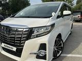 Toyota Alphard 2016 года за 18 500 000 тг. в Алматы