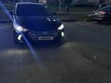 Hyundai Elantra 2017 года за 5 000 000 тг. в Уральск – фото 4