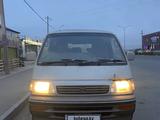 Toyota Hiace 1995 года за 1 800 000 тг. в Астана