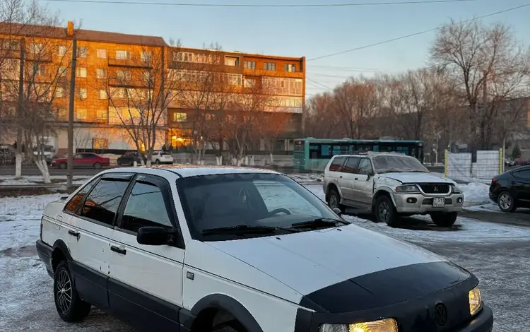 Volkswagen Passat 1988 года за 1 100 000 тг. в Караганда