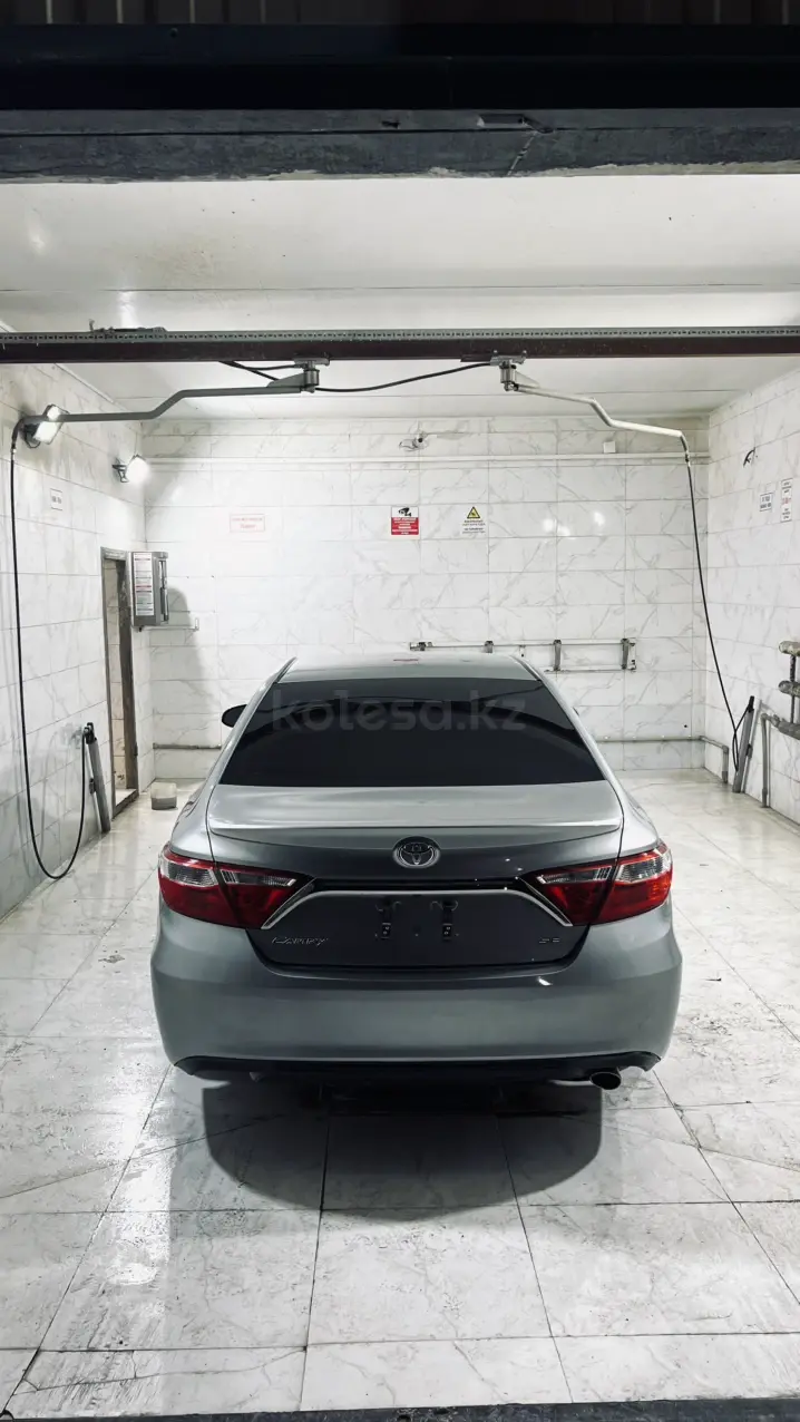 Toyota Camry, 2016