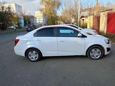 Chevrolet Aveo 2014 года за 3 300 000 тг. в Уральск – фото 11