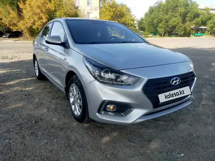 Hyundai Accent 2019 года за 6 900 000 тг. в Алматы – фото 2