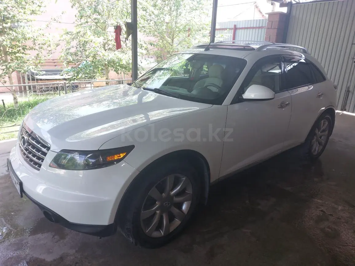 Infiniti FX35, 2007