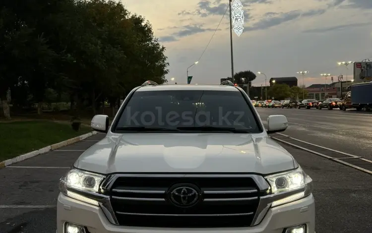 Toyota Land Cruiser 2020 года за 34 000 000 тг. в Тараз