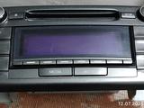 Штатная магнитола на RAV 4 за 12 000 тг. в Усть-Каменогорск
