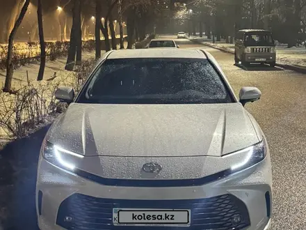 Toyota Camry 2024 года за 21 690 000 тг. в Алматы