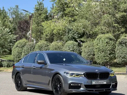BMW 540 2018 года за 21 000 000 тг. в Шымкент – фото 4