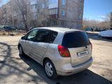 Toyota Corolla Verso 2002 года за 3 100 000 тг. в Астана – фото 2