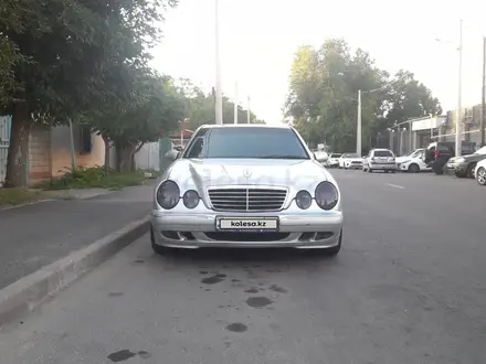 Mercedes-Benz E 280 2000 года за 5 500 000 тг. в Алматы