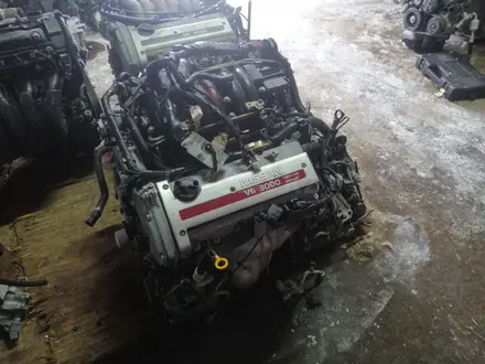 Двигатель коробка максима А33 за 550 000 тг. в Актобе – фото 2