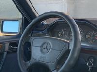 Mercedes-Benz E 220 1993 года за 1 350 000 тг. в Кызылорда