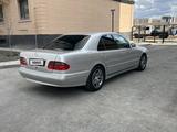Mercedes-Benz E 240 2000 годаүшін3 500 000 тг. в Атырау – фото 3