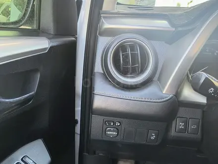 Toyota RAV4 2015 года за 12 000 000 тг. в Астана – фото 10
