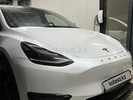 Tesla Model Y 2021 года за 18 700 000 тг. в Алматы – фото 8