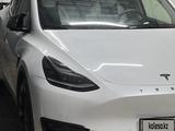 Tesla Model Y 2021 года за 18 700 000 тг. в Алматы – фото 5