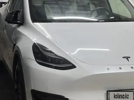 Tesla Model Y 2021 года за 18 700 000 тг. в Алматы – фото 5